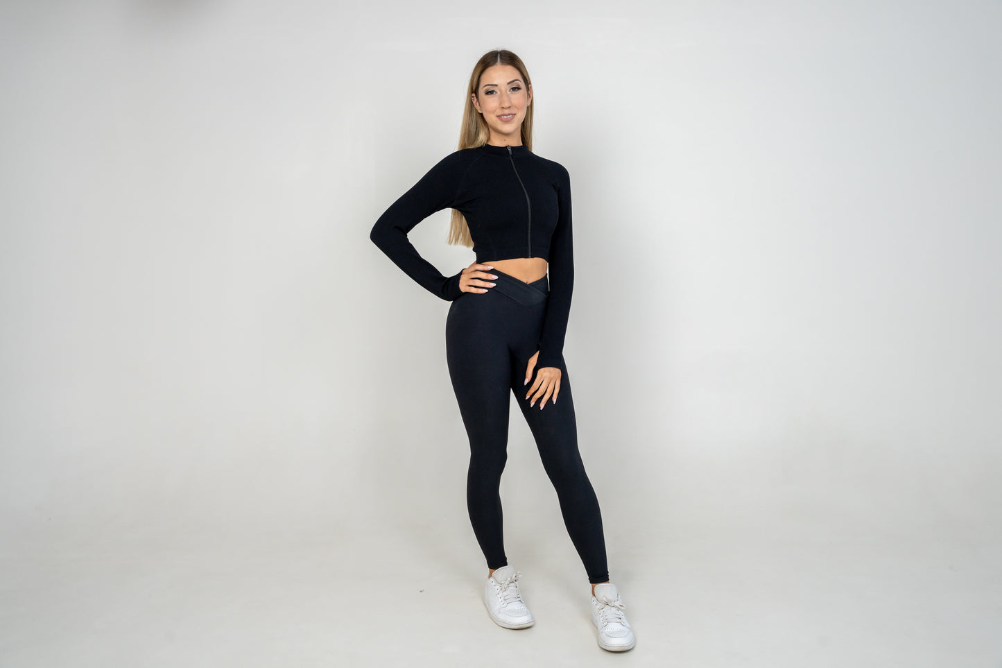 Active Zip Crop Jacket Black
